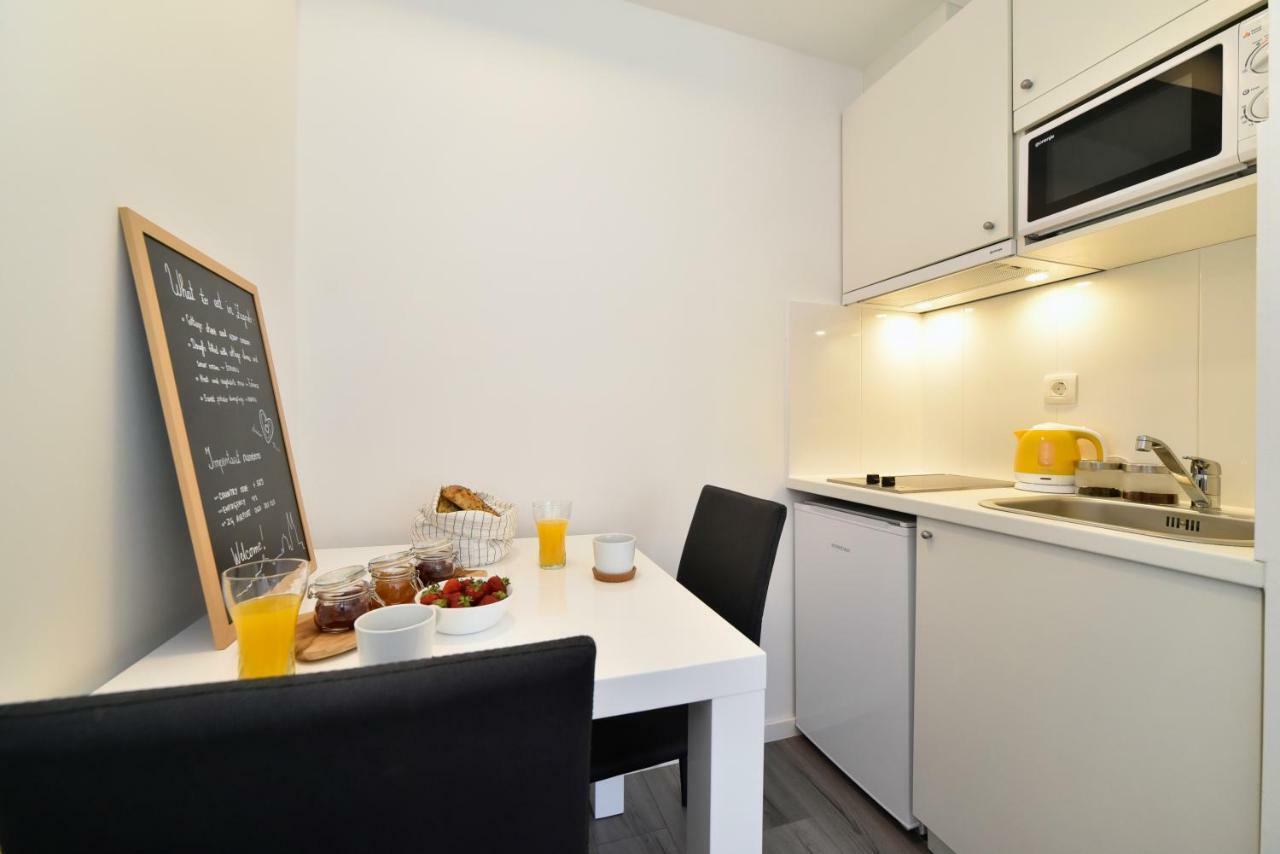 Apartment At Queens